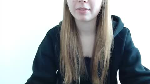 Emma online show from 04/14/26, 12:00