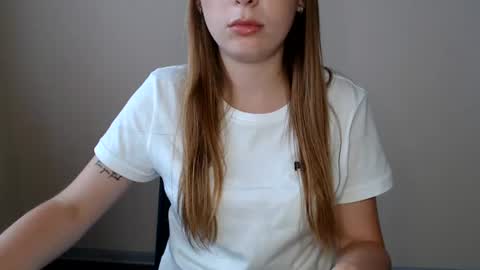 Emma online show from 07/21/26, 10:39