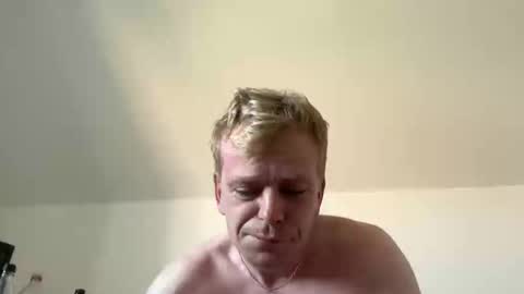 funlover2990 online show from 09/19/25, 09:43