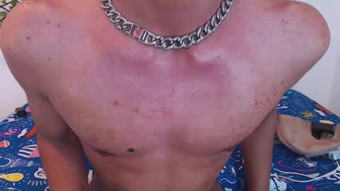 funny_and_horny online show from 09/27/25, 05:34