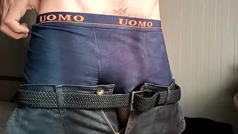 Italian men online show from 11/10/25, 11:42