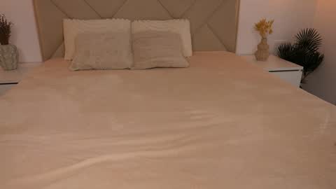 Katy Noel -  online show from 09/30/25, 11:59