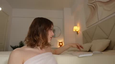 Katy Noel -  online show from 07/08/26, 12:42