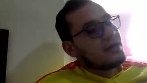 Snapshot of funnyboys18 chatting on 02/04/25, 07:00 Zanty online show from 02/04/25, 07:00