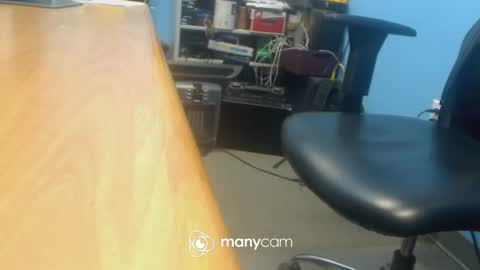 Snapshot of funolder62 chatting on 11/26/25, 01:23 funolder62 online show from 11/26/25, 01:23