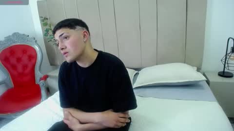 Snapshot of funthiagox chatting on 11/01/25, 08:00 FunThiagoX online show from 11/01/25, 08:00