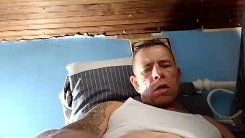 funundertheburk6414270497 online show from 11/18/25, 01:55