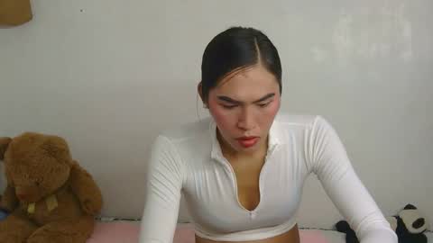 Snapshot of furbby_foxy chatting on 03/02/26, 10:05 LIL LEE online show from 03/02/26, 10:05