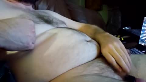 Snapshot of furfeelsbetter chatting on 12/23/24, 07:06 furfeelsbetter online show from 12/23/24, 07:06