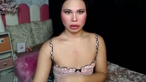 fuschiafucker online show from 11/18/25, 09:19