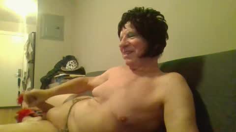 fuseanude online show from 02/17/25, 02:09