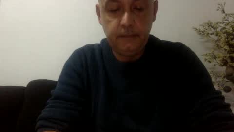 Snapshot of futbolin95 chatting on 10/12/25, 03:22 futbolin95 online show from 10/12/25, 03:22