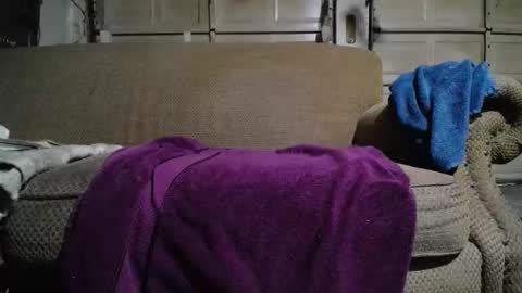 Snapshot of futch1950 chatting on 11/16/25, 03:17 futch1950 online show from 11/16/25, 03:17