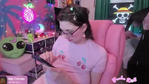 Snapshot of fuuka chatting on 05/22/26, 02:12 Fuuka Doll online show from 05/22/26, 02:12