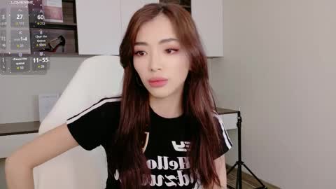 Snapshot of fuyomi chatting on 05/22/26, 11:05 Fuyomi online show from 05/22/26, 11:05