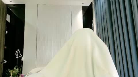 Fuyomi online show from 07/04/26, 03:56