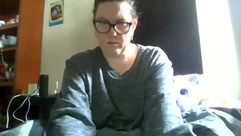 fuzzypeaches87 online show from 04/06/26, 03:46