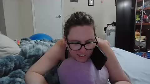 fuzzypeaches87 online show from 07/27/26, 05:20