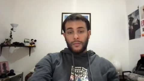 Snapshot of g_o_h4 chatting on 01/13/25, 11:52 g_o_h4 online show from 01/13/25, 11:52