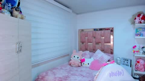 Gabriela online show from 06/11/26, 02:53