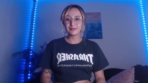 Snapshot of gabb_rioss chatting on 01/10/25, 12:38 Gabriela online show from 01/10/25, 12:38