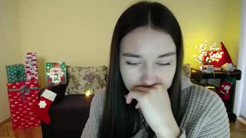 Jaklin online show from 12/23/24, 11:47