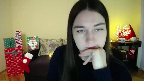 Jaklin online show from 12/24/24, 02:22