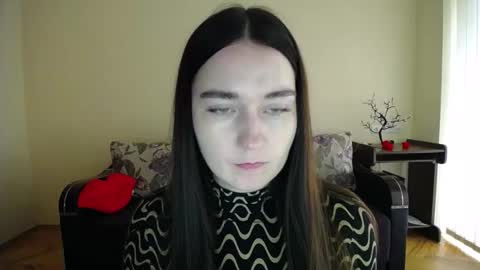 Snapshot of gabby_di chatting on 09/25/25, 08:40 Jaklin online show from 09/25/25, 08:40