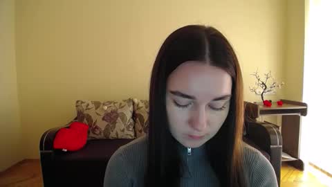 Snapshot of gabby_di chatting on 10/11/25, 08:13 Jaklin online show from 10/11/25, 08:13