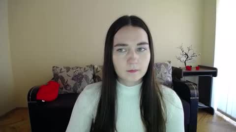 Snapshot of gabby_di chatting on 10/26/25, 09:26 Jaklin online show from 10/26/25, 09:26