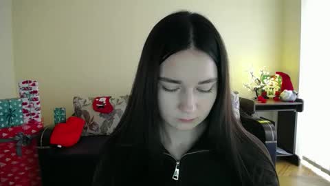 Snapshot of gabby_di chatting on 01/09/26, 09:23 Jaklin online show from 01/09/26, 09:23