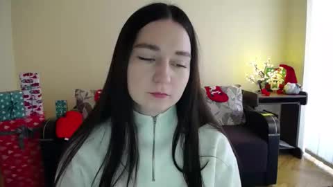 Snapshot of gabby_di chatting on 01/17/26, 10:31 Jaklin online show from 01/17/26, 10:31