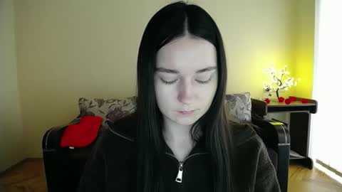 Snapshot of gabby_di chatting on 02/17/26, 09:17 Jaklin online show from 02/17/26, 09:17