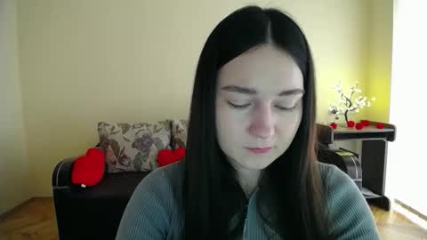 Snapshot of gabby_di chatting on 02/23/26, 10:01 Jaklin online show from 02/23/26, 10:01