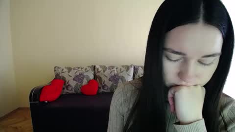 Snapshot of gabby_di chatting on 02/26/26, 09:41 Jaklin online show from 02/26/26, 09:41