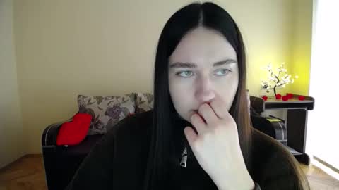 Snapshot of gabby_di chatting on 02/27/26, 09:53 Jaklin online show from 02/27/26, 09:53