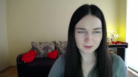 Snapshot of gabby_di chatting on 03/11/26, 09:37 Jaklin online show from 03/11/26, 09:37