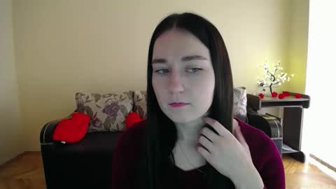 Snapshot of gabby_di chatting on 04/04/26, 08:56 Jaklin online show from 04/04/26, 08:56