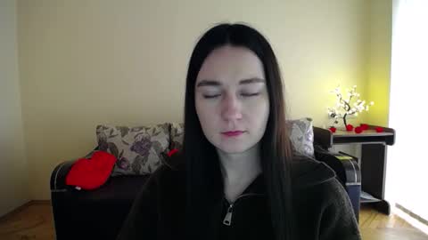 Snapshot of gabby_di chatting on 04/08/26, 08:36 Jaklin online show from 04/08/26, 08:36