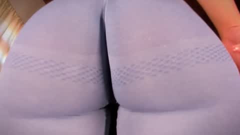 Snapshot of gabby_haze chatting on 09/20/25, 04:52 G A B R I E L A online show from 09/20/25, 04:52