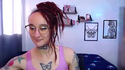 gabby_moon09 online show from 10/09/25, 12:14
