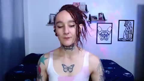 gabby_moon09 online show from 10/21/25, 12:39