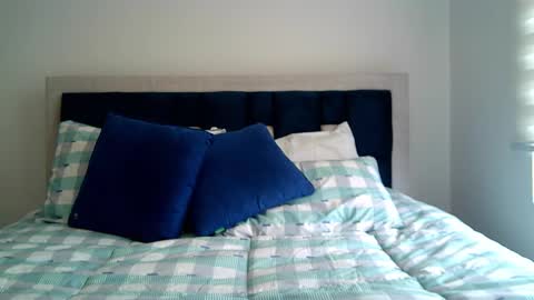 Snapshot of gabby_stone32 chatting on 02/04/25, 05:45 gabby online show from 02/04/25, 05:45