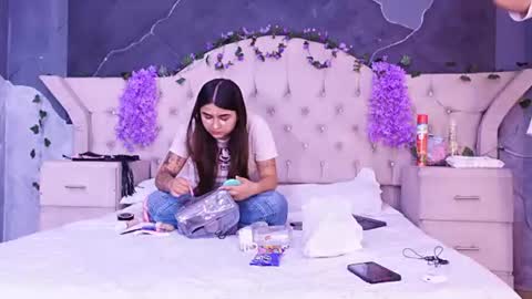 Gabby And Dominic online show from 07/11/26, 12:30