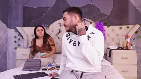 Gabby And Dominic online show from 07/12/26, 12:51