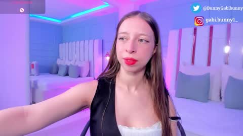 Gabi  online show from 01/06/26, 05:38