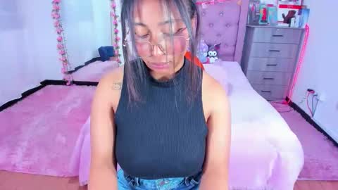 gabi_jhons_23 online show from 09/25/25, 11:36