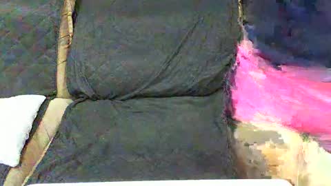 gaby  layla online show from 12/01/24, 10:10