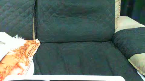gaby  layla online show from 02/10/25, 11:45
