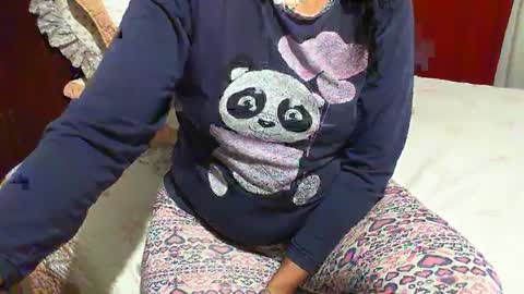 gaby  layla online show from 09/23/25, 10:46